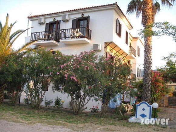 Islands Apartment Petra (Lesbos)